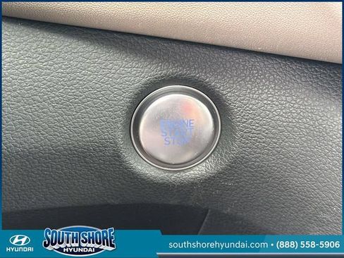 Certified 2023 Hyundai Santa Fe SEL AWD/4WD image 30