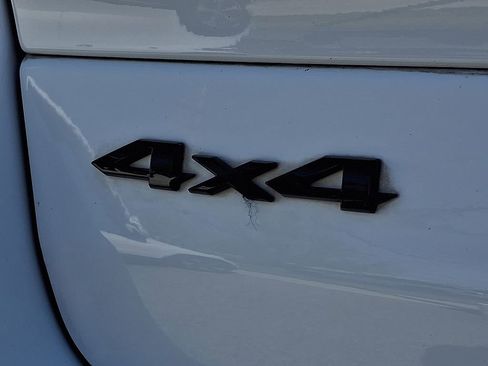 Used 2023 Jeep Grand Cherokee Altitude AWD/4WD image 34