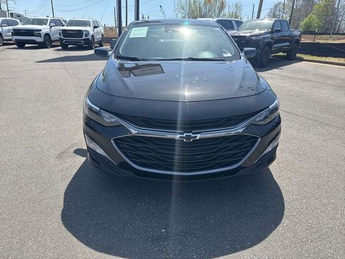 Used 2024 Chevrolet Malibu LT w/ Midnight Edition image 8