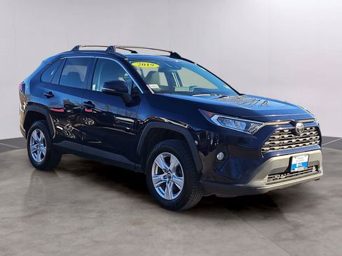 Used 2019 Toyota RAV4 XLE image 26