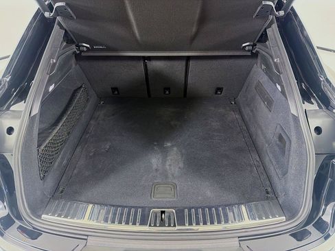 Certified 2023 Porsche Cayenne Coupe AWD/4WD image 22