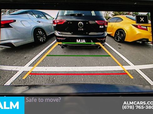 Used 2024 Volkswagen Tiguan S image 35