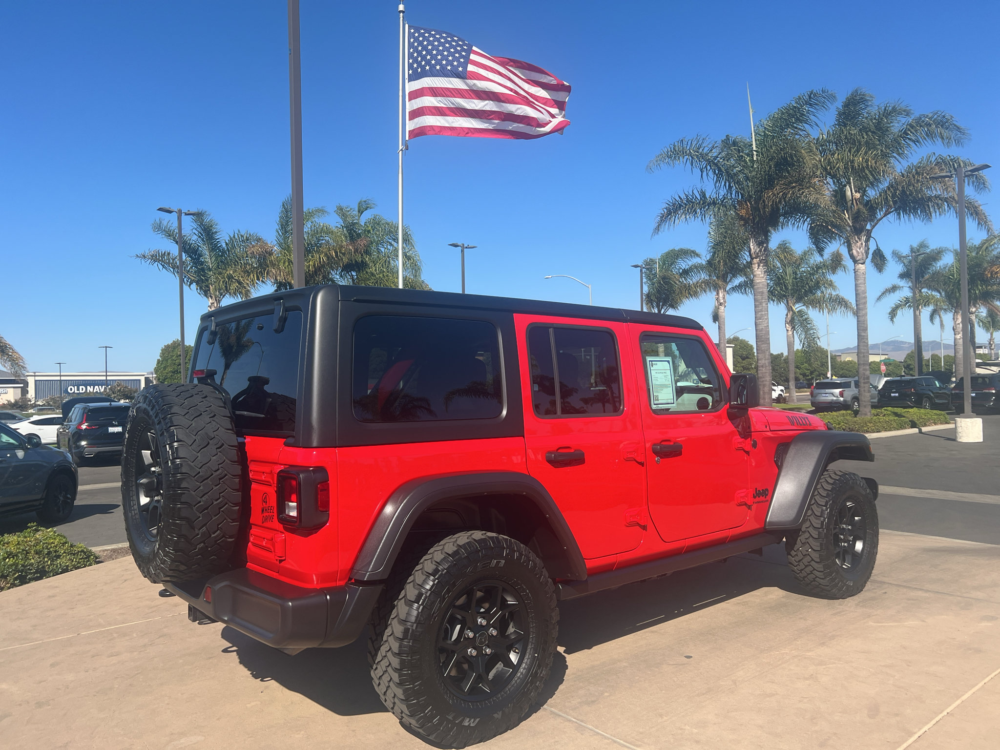 Used 2025 Jeep Wrangler Unlimited Sport AWD/4WD image 5