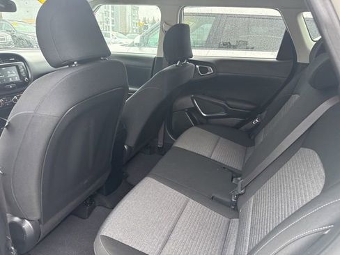 Certified 2021 Kia Soul S image 11