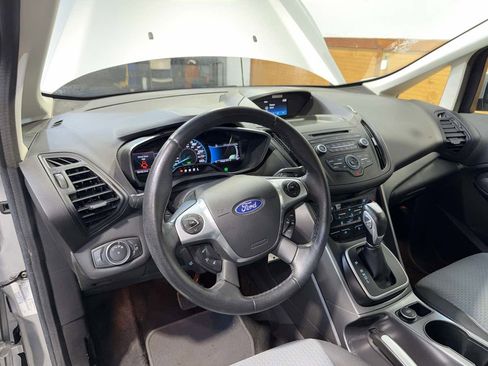 Used 2017 Ford C-MAX Energi SE image 17