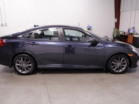 Used 2019 Honda Civic EX image 6