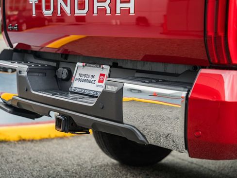 Used 2024 Toyota Tundra SR5 AWD/4WD image 8