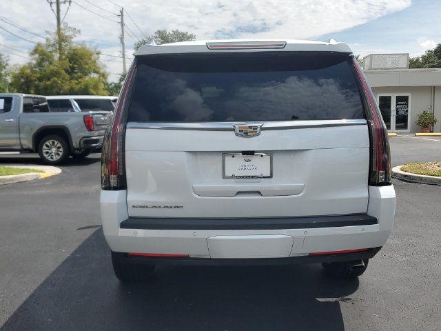 Used 2020 Cadillac Escalade Platinum AWD/4WD image 4