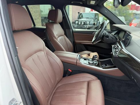 Used 2020 BMW X5 xDrive40i w/ M Sport Package AWD/4WD image 26