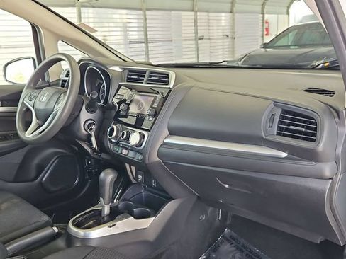 Used 2018 Honda Fit LX image 27