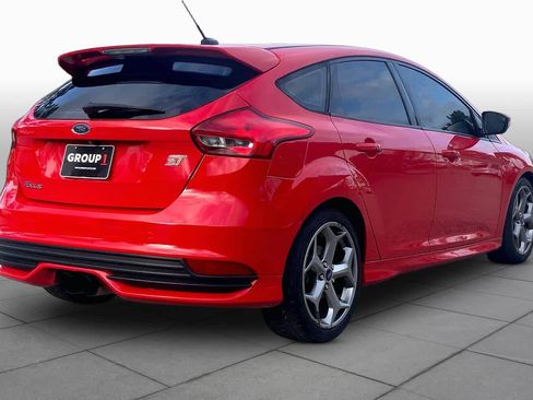 Used 2015 Ford Focus ST FWD image 13
