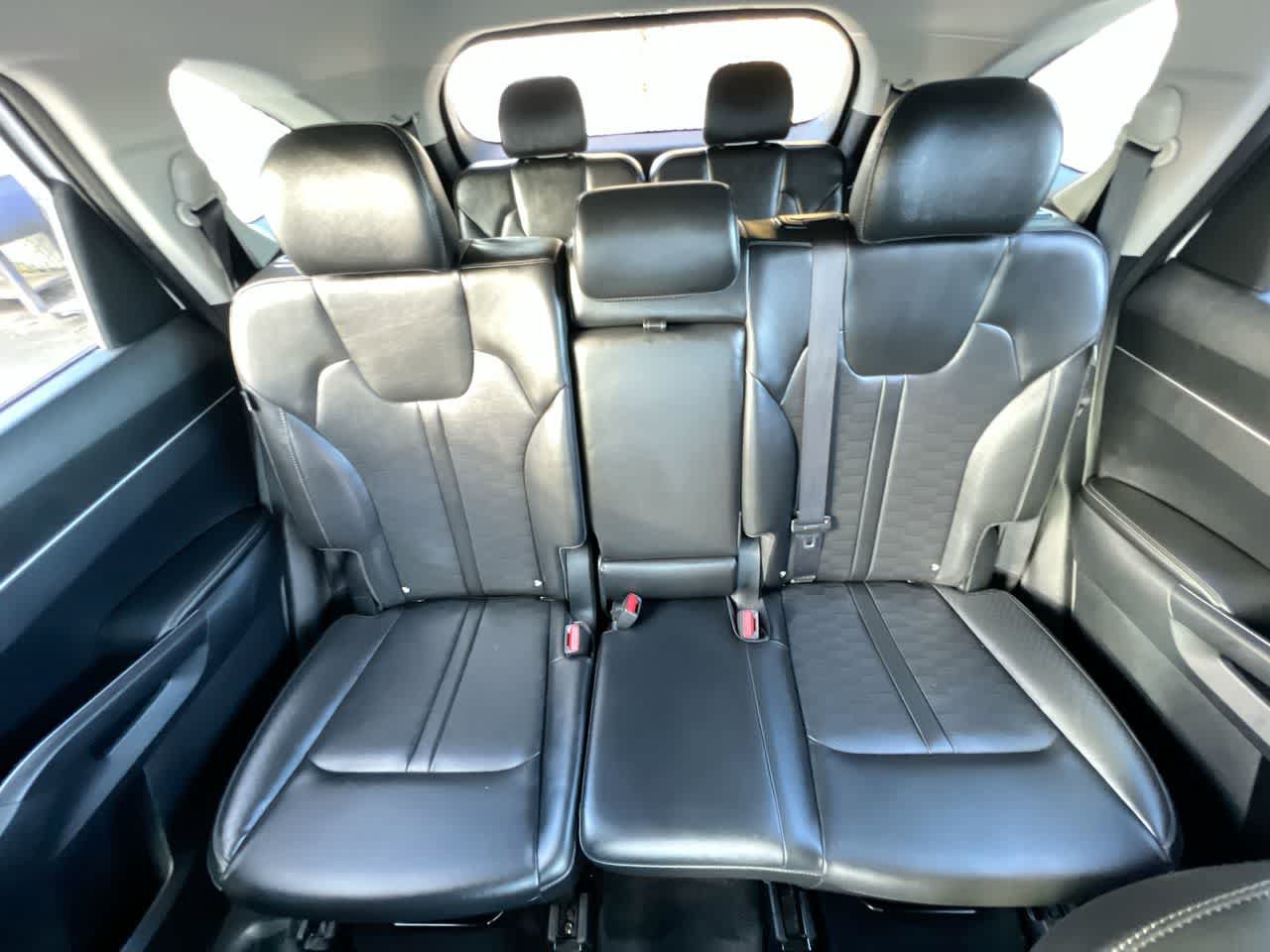 Used 2024 Kia Sorento S AWD/4WD image 23