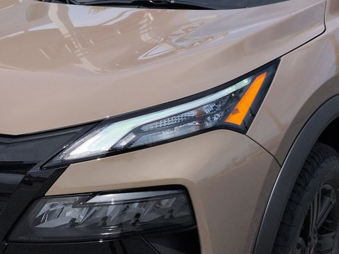 New 2026 Nissan Rogue SV AWD/4WD image 8