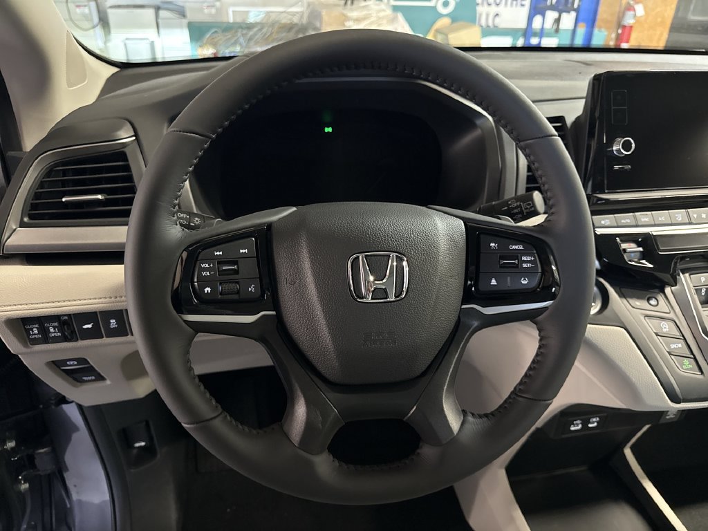 New 2026 Honda Odyssey EX-L image 11