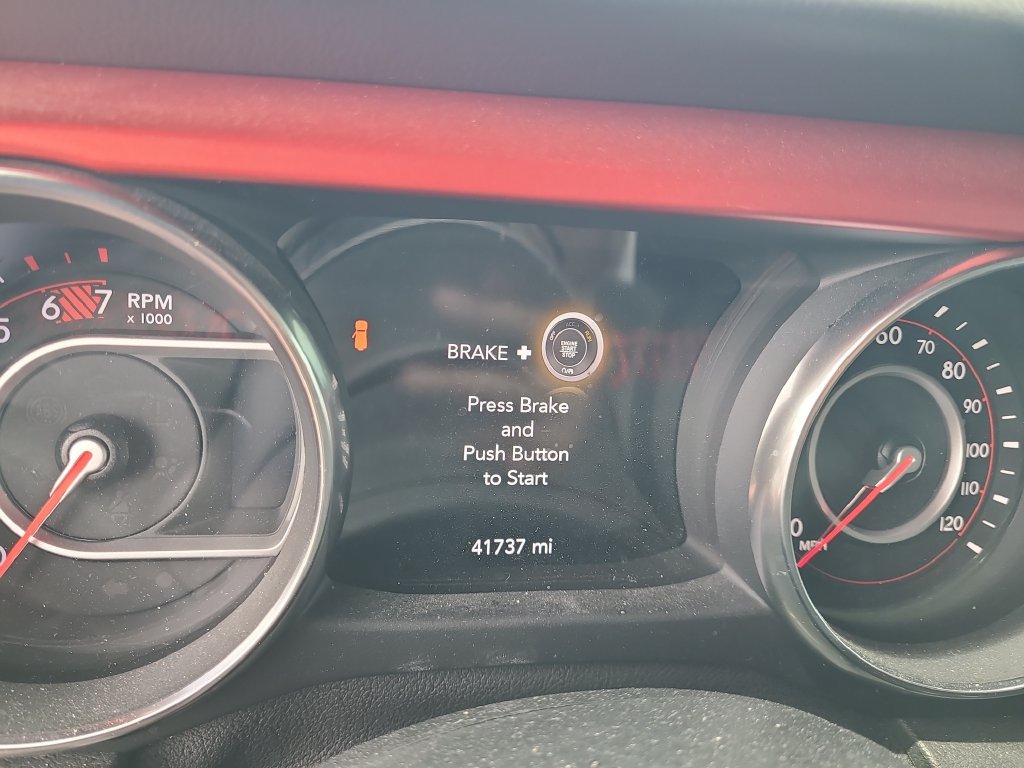 Used 2018 Jeep Wrangler Unlimited Rubicon AWD/4WD image 22