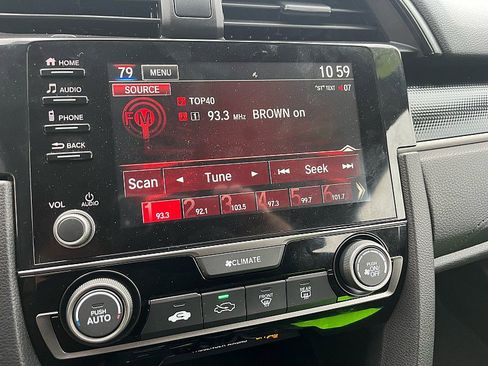 Used 2021 Honda Civic Sport image 32