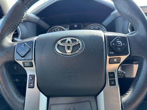 Used 2021 Toyota Tacoma SR5 image 15