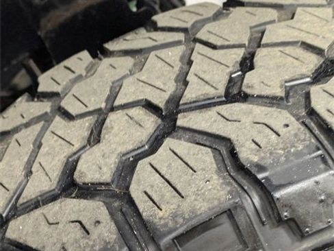 Used 2022 RAM 2500 Big Horn w/ Level C Equiment Group image 8