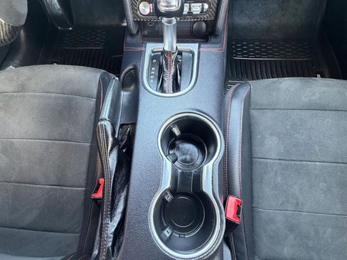 Used 2019 Ford Mustang GT Premium w/ Equipment Group 401A RWD image 46