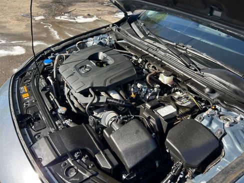 Used 2024 MAZDA MAZDA3 s image 36