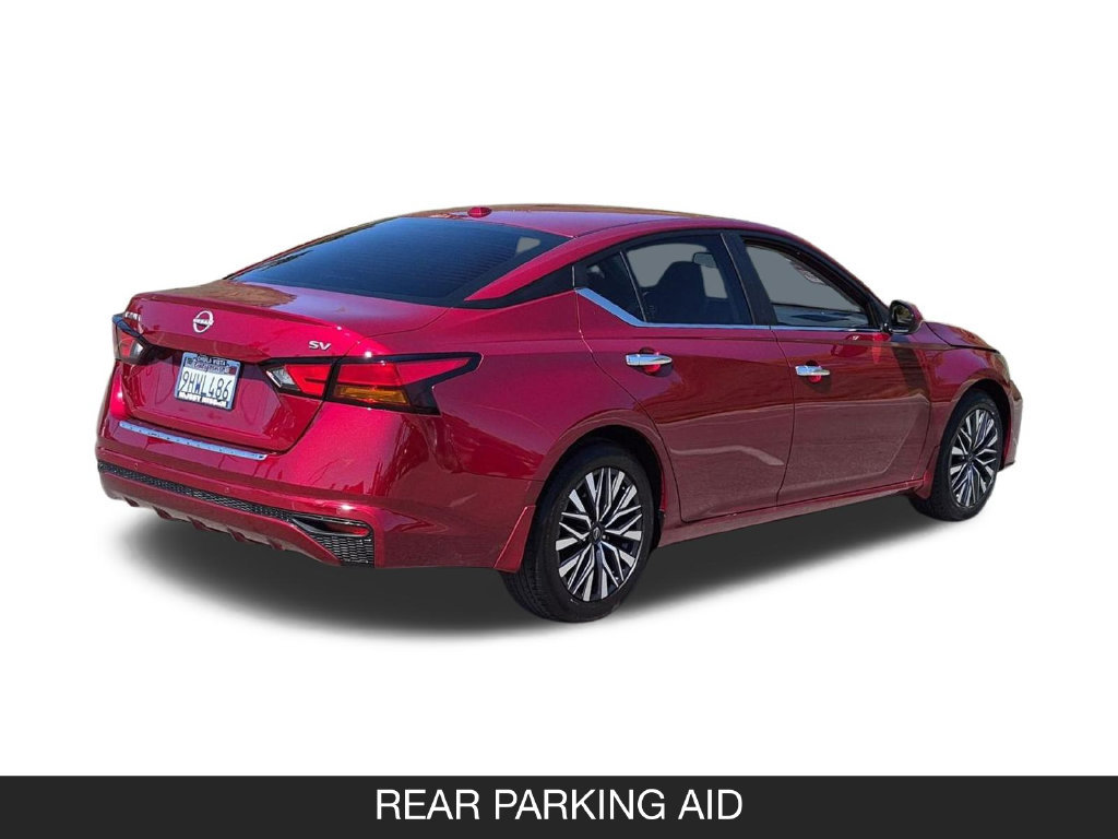 Used 2023 Nissan Altima 2.5 SV FWD image 9