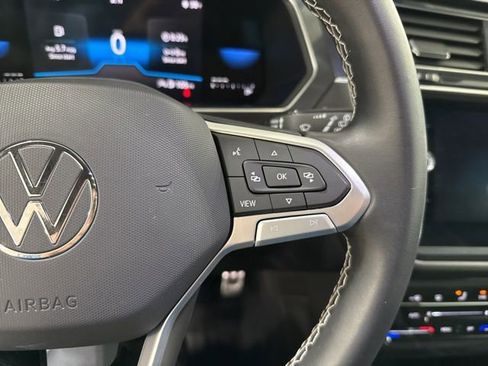 Certified 2023 Volkswagen Tiguan SE R-Line image 14