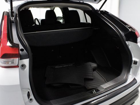 New 2026 Mitsubishi Eclipse Cross LE image 12