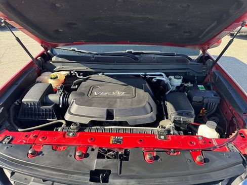 Used 2016 Chevrolet Colorado LT w/ LT Convenience Package image 31