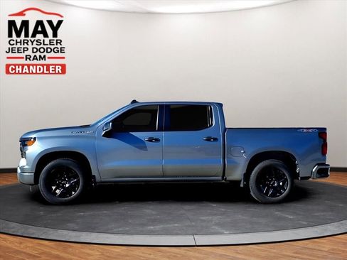 Used 2023 Chevrolet Silverado 1500 Custom image 21
