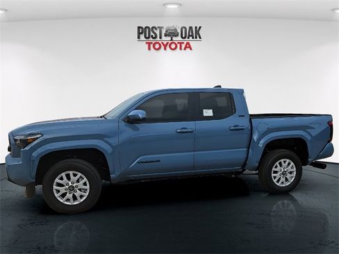 New 2026 Toyota Tacoma SR5 image 4