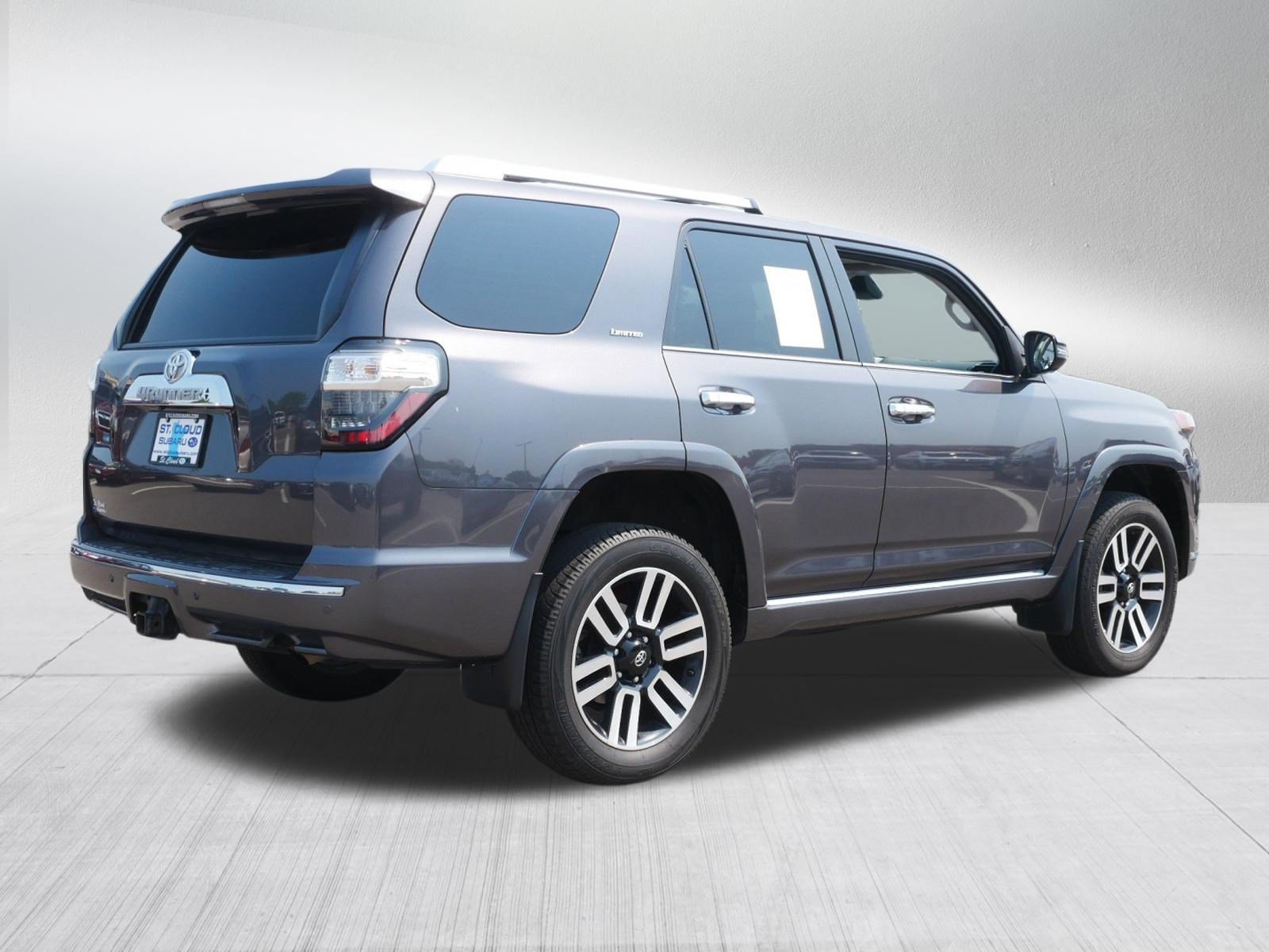 Used 2022 Toyota 4Runner Limited AWD/4WD image 7