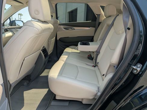 Certified 2024 Cadillac XT5 Premium Luxury w/ Technology Package FWD image 14