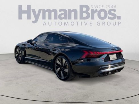 Used 2022 Audi RS e-tron GT w/ Carbon Performance Package image 5