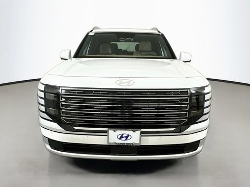 New 2027 Hyundai Palisade Calligraphy FWD image 2