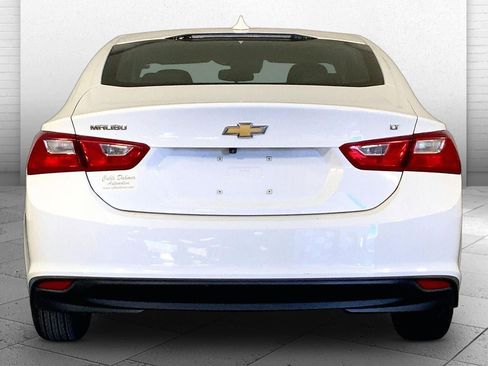 Used 2023 Chevrolet Malibu LT image 3