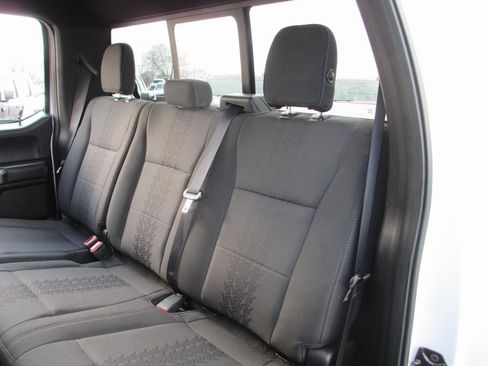 Used 2018 Ford F150 XLT w/ Equipment Group 302A Luxury image 19