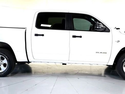 Used 2026 RAM 1500 Lone Star AWD/4WD image 3