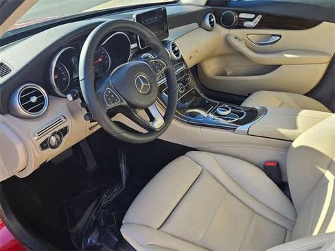 Used 2018 Mercedes-Benz C 300 4MATIC Sedan image 2