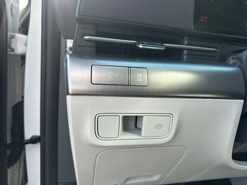 New 2025 Hyundai Kona SEL image 16