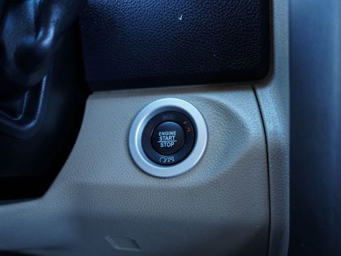 Used 2018 RAM 3500 Laramie Longhorn image 25