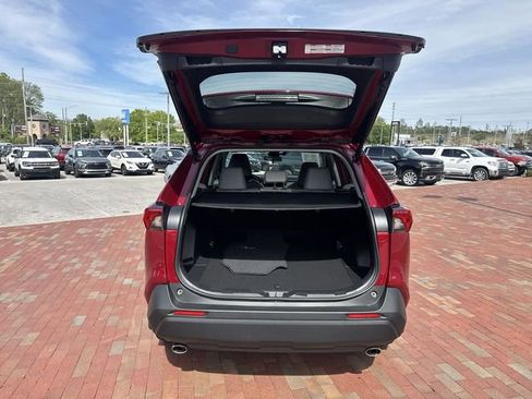 Used 2025 Toyota RAV4 XLE Premium FWD image 29