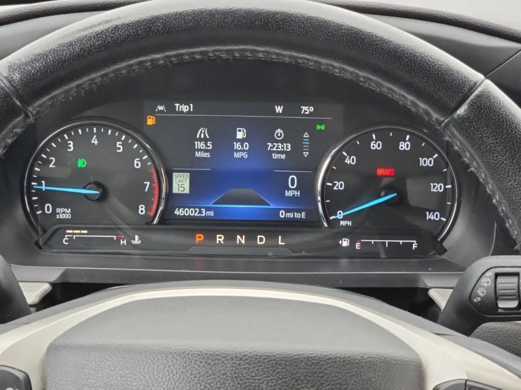 Used 2023 Ford Explorer XLT w/ Equipment Group 202A AWD/4WD image 31