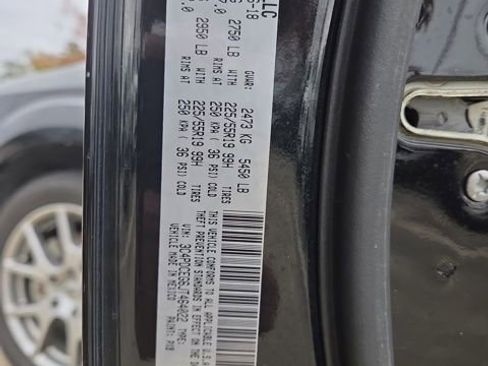 Used 2018 Dodge Journey GT image 33