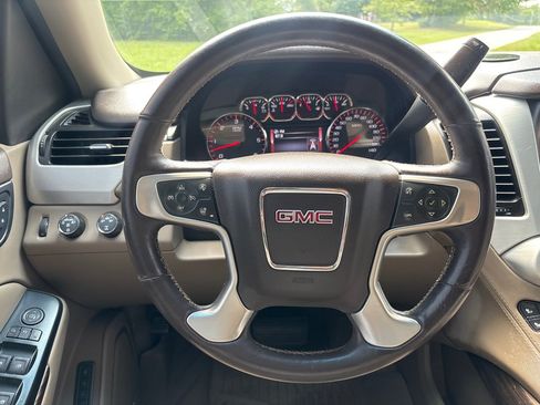Used 2015 GMC Yukon SLT w/ Open Road Package AWD/4WD image 15