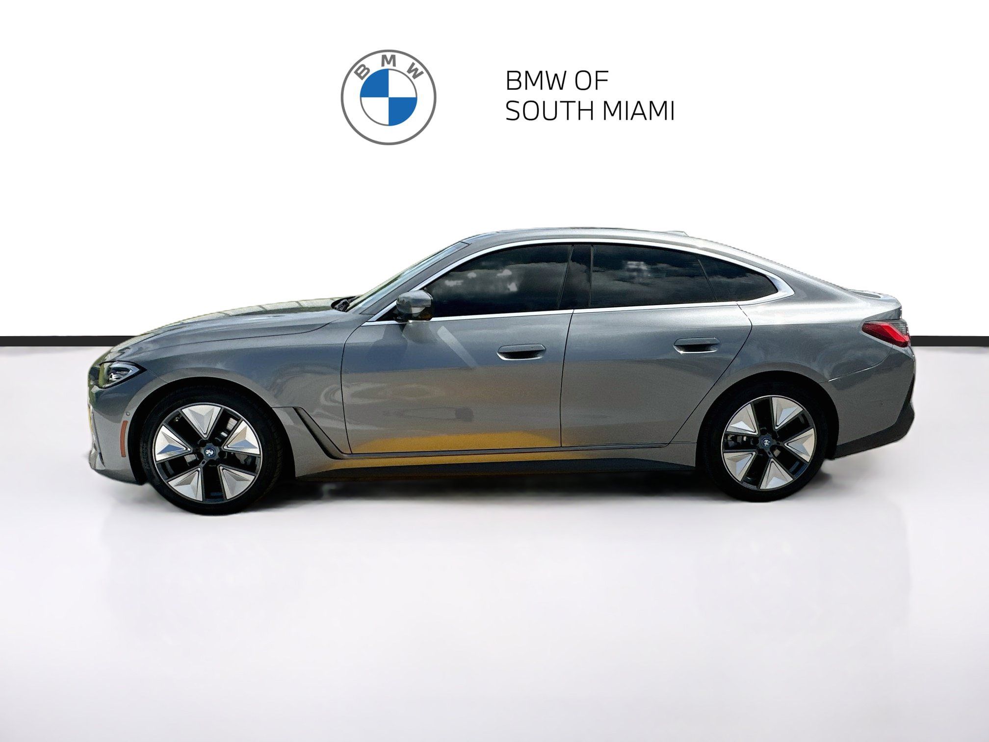 Certified 2023 BMW i4 eDrive40 RWD image 4