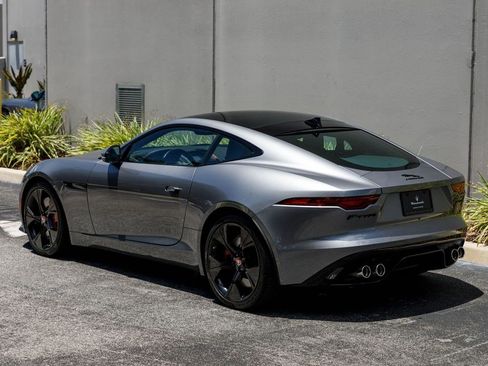 Used 2023 Jaguar F-TYPE Coupe RWD image 3