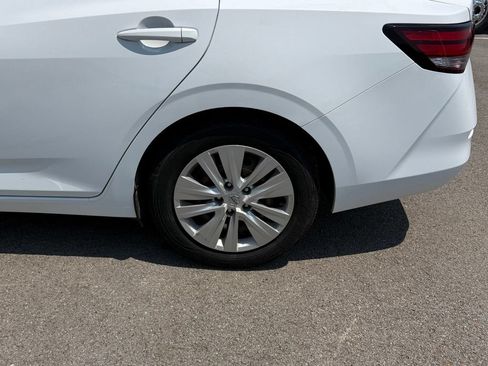 Used 2020 Nissan Sentra S FWD image 21