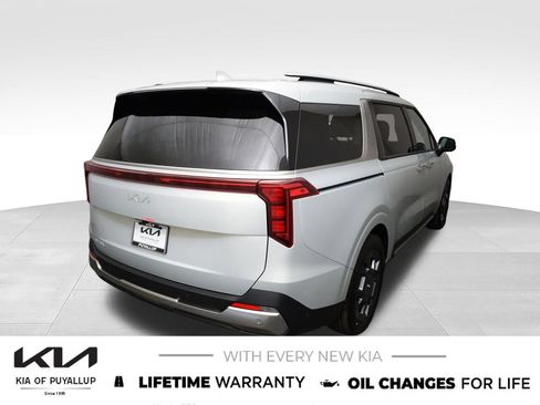 New 2027 Kia Carnival SX FWD image 5