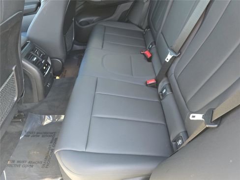 Used 2021 BMW X3 xDrive30e w/ Convenience Package image 13