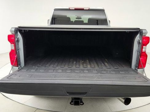 Used 2024 Chevrolet Silverado 2500 LT w/ Z71 Off-Road Package image 22